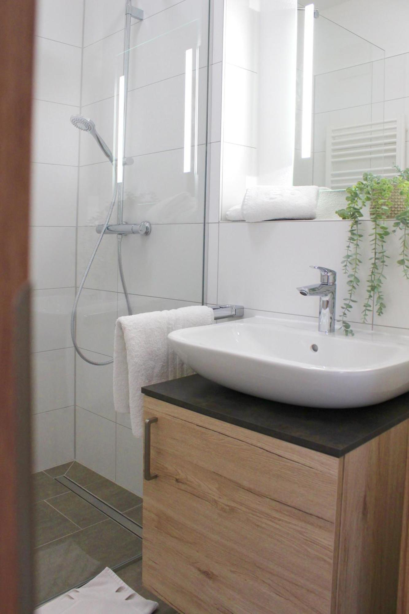 Hotel Am Wittelsbacher Markt By Greenpartment Langquaid Zewnętrze zdjęcie